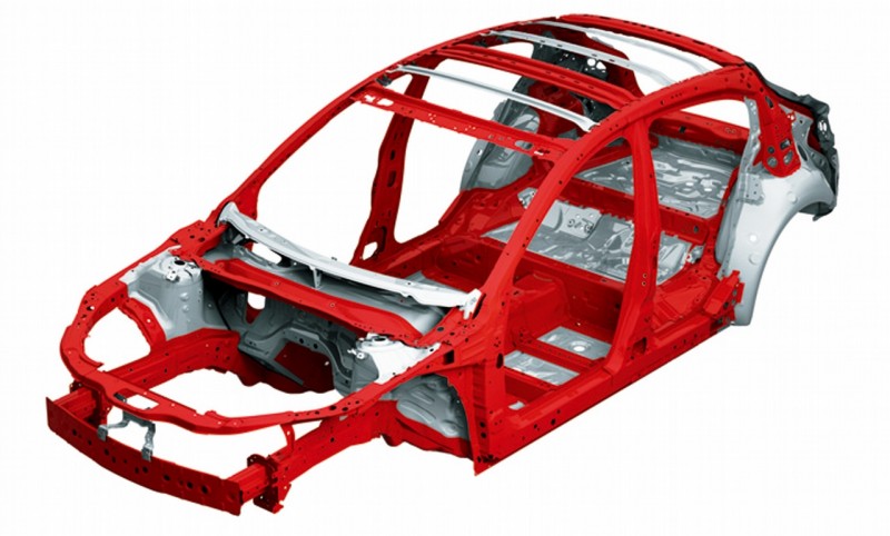 Kis tömegű, ugyanakkor az eddiginél merevebb a Skyactive platform