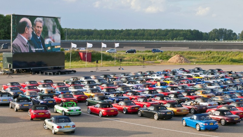 A pazar programok része az autósmozi is