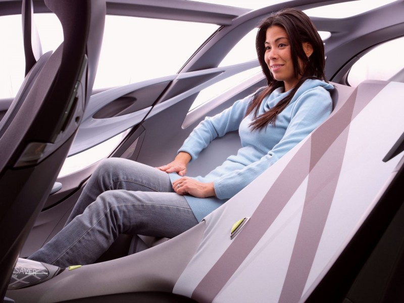 Környezetbarát építési elvei hangsúlyozására kapta nevét a Kiyora, amely magyarul szinte  kifejezhetetlen tisztaságot jelent. A hátsó ülések a kempingszékek „textil a vázra” koncepcióját követik