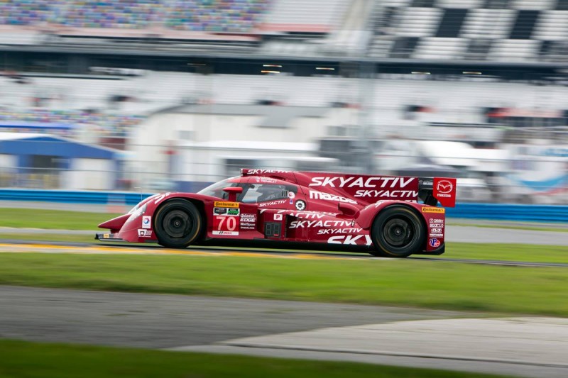 Az egyetlen japán gyártóként, amelynek sikerült megnyerni a Le Mans-i 24 órás versenyt, a Mazda Daytona meghódítását tűzte ki újabb célul 