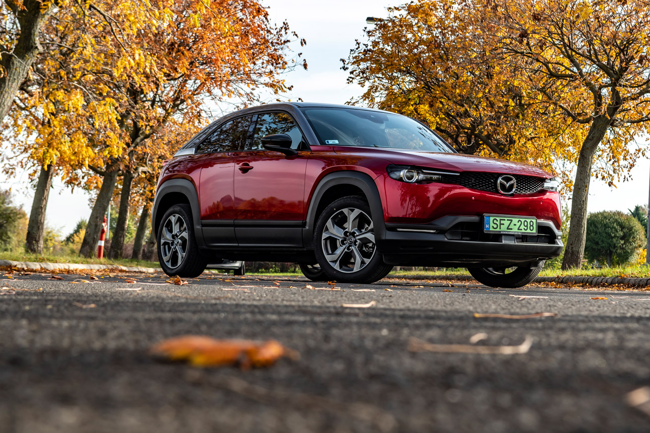 Közlekedni nagyon jó vele, szinte soha sehol nincs hiányérzete az embernek